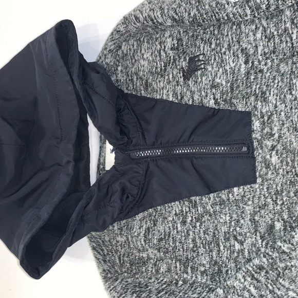 Abercrombie sweater - Picture 5 of 6